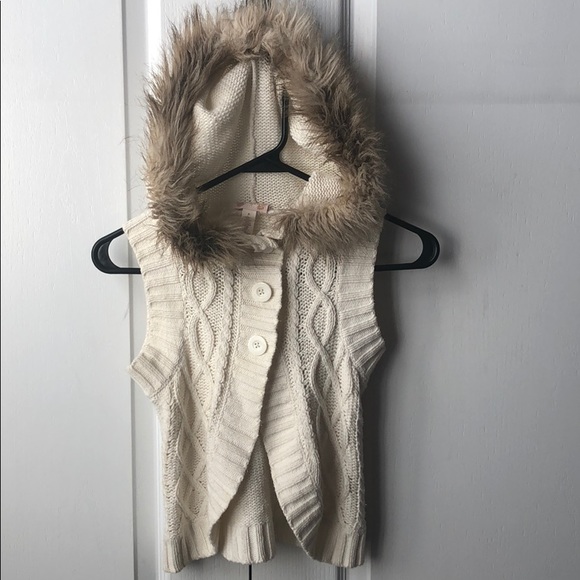 Ivory Sweater Vest - Picture 1 of 4